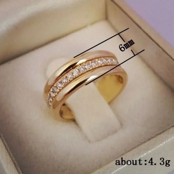 18k Gold Pave Diamond Ring Band - Picture 6 of 7